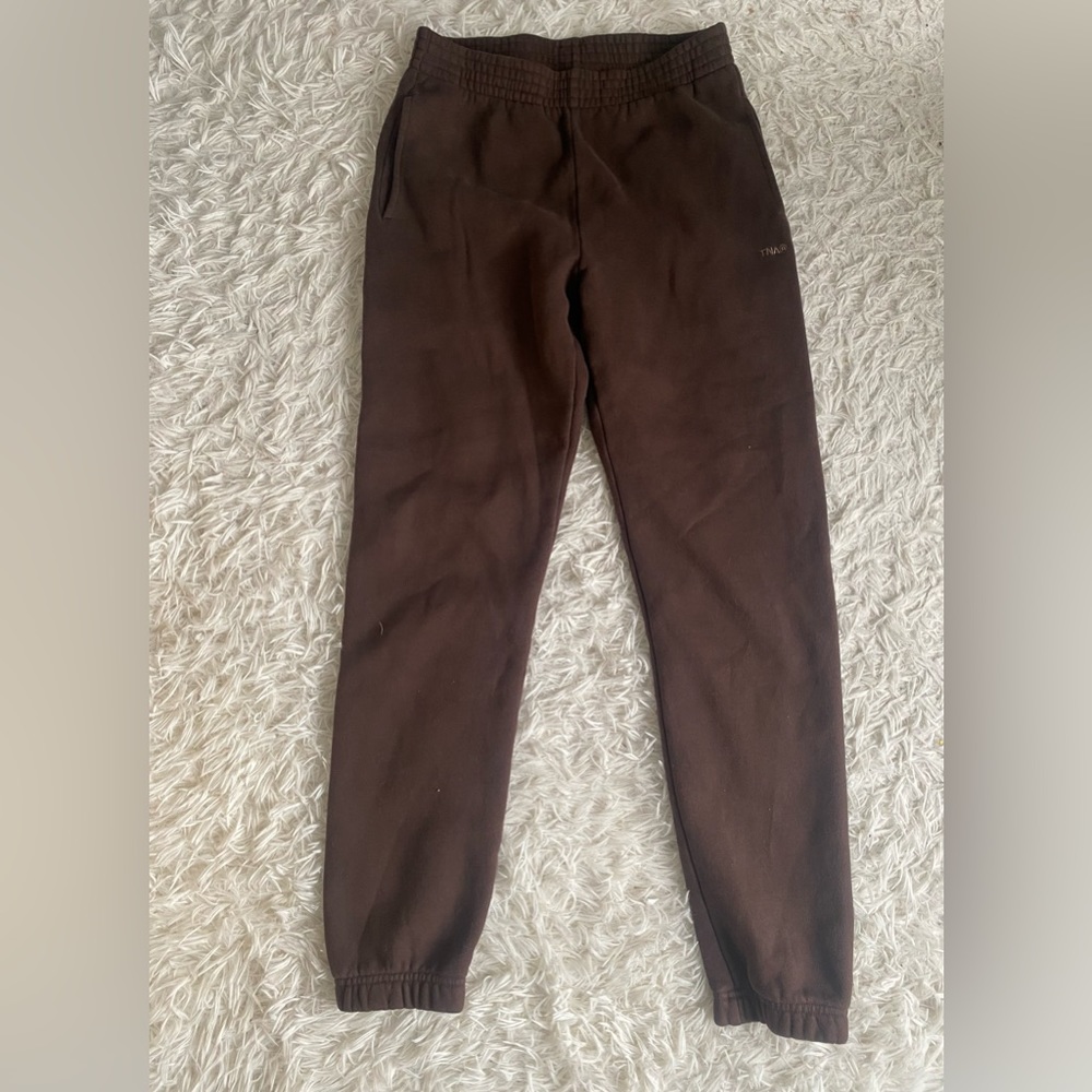 Aritzia TNA Perfect Sweatpants jogger rich mocha brown